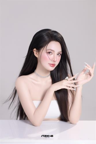 BEAUTY #33